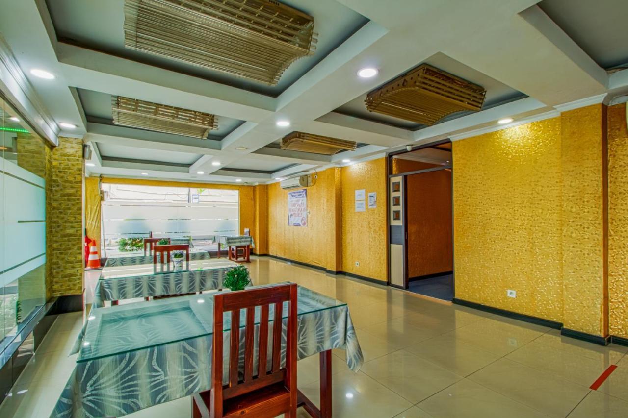 Suba Hotel Jakarta Exterior foto