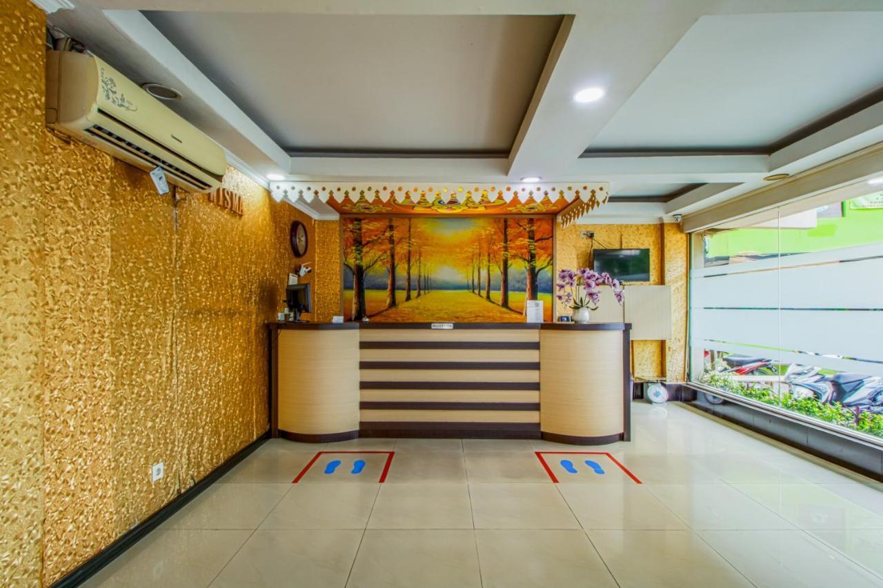 Suba Hotel Jakarta Exterior foto