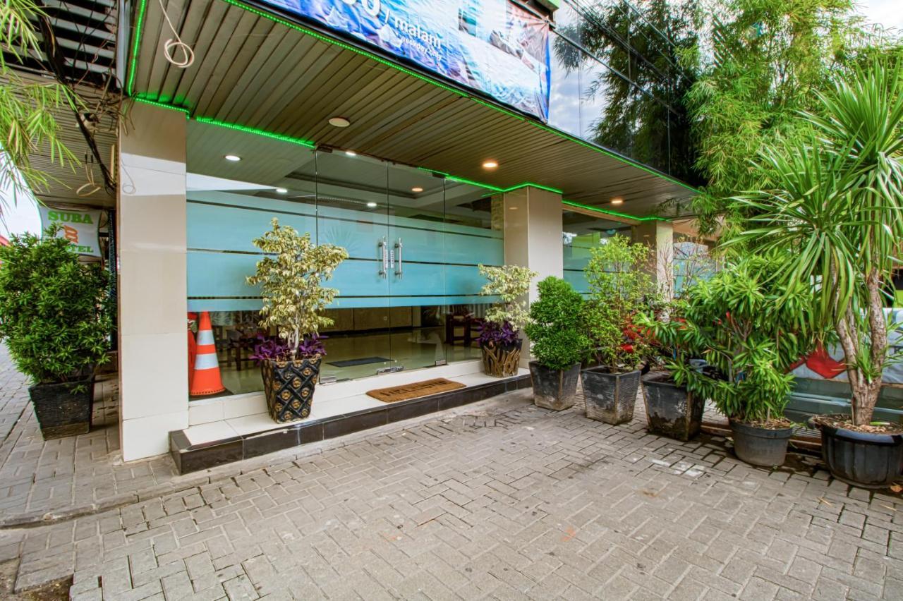 Suba Hotel Jakarta Exterior foto